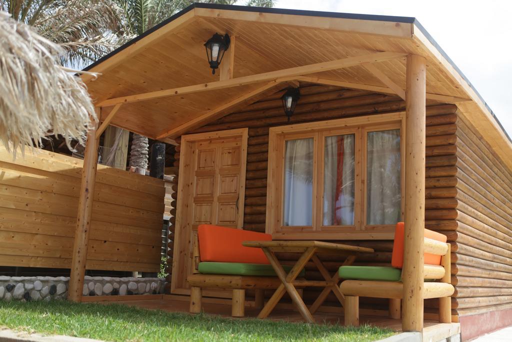 Sawary Beach Hotel Batroûn Oda fotoğraf