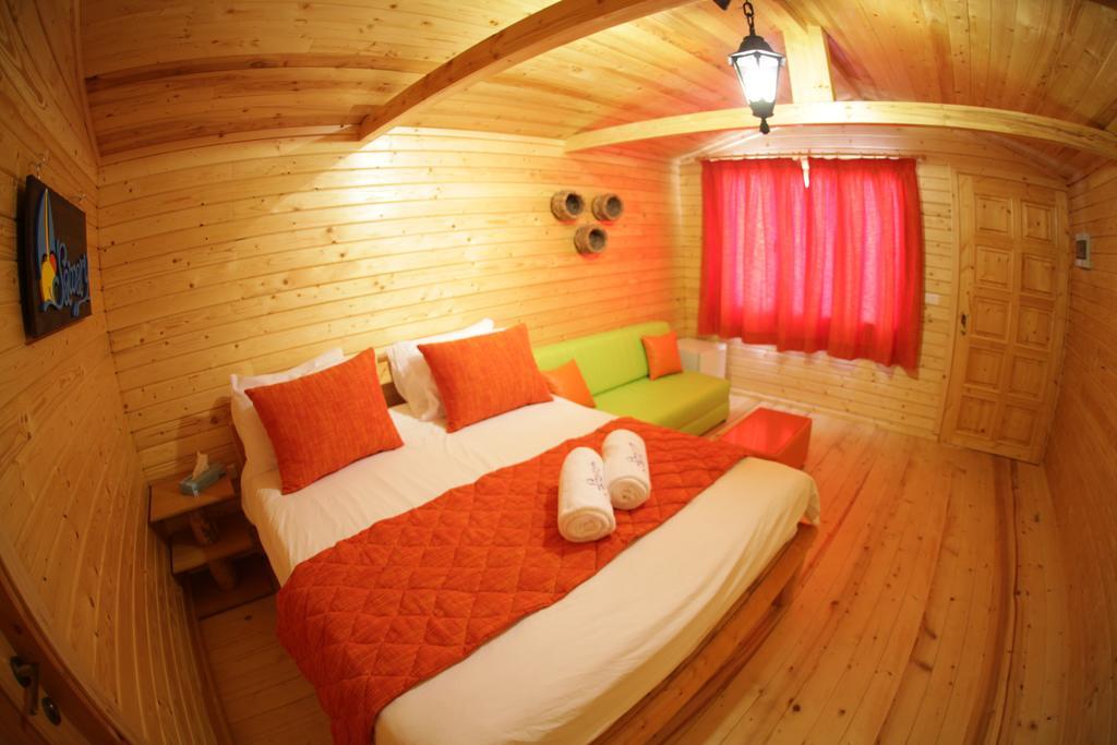 Sawary Beach Hotel Batroûn Oda fotoğraf