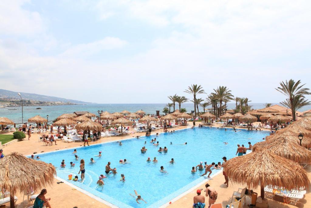 Sawary Beach Hotel Batroûn Dış mekan fotoğraf