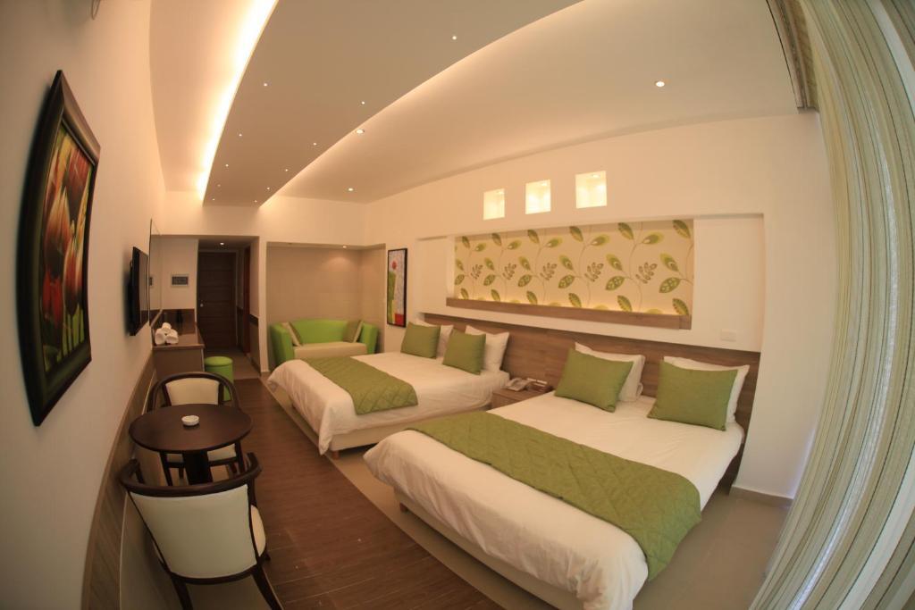 Sawary Beach Hotel Batroûn Oda fotoğraf