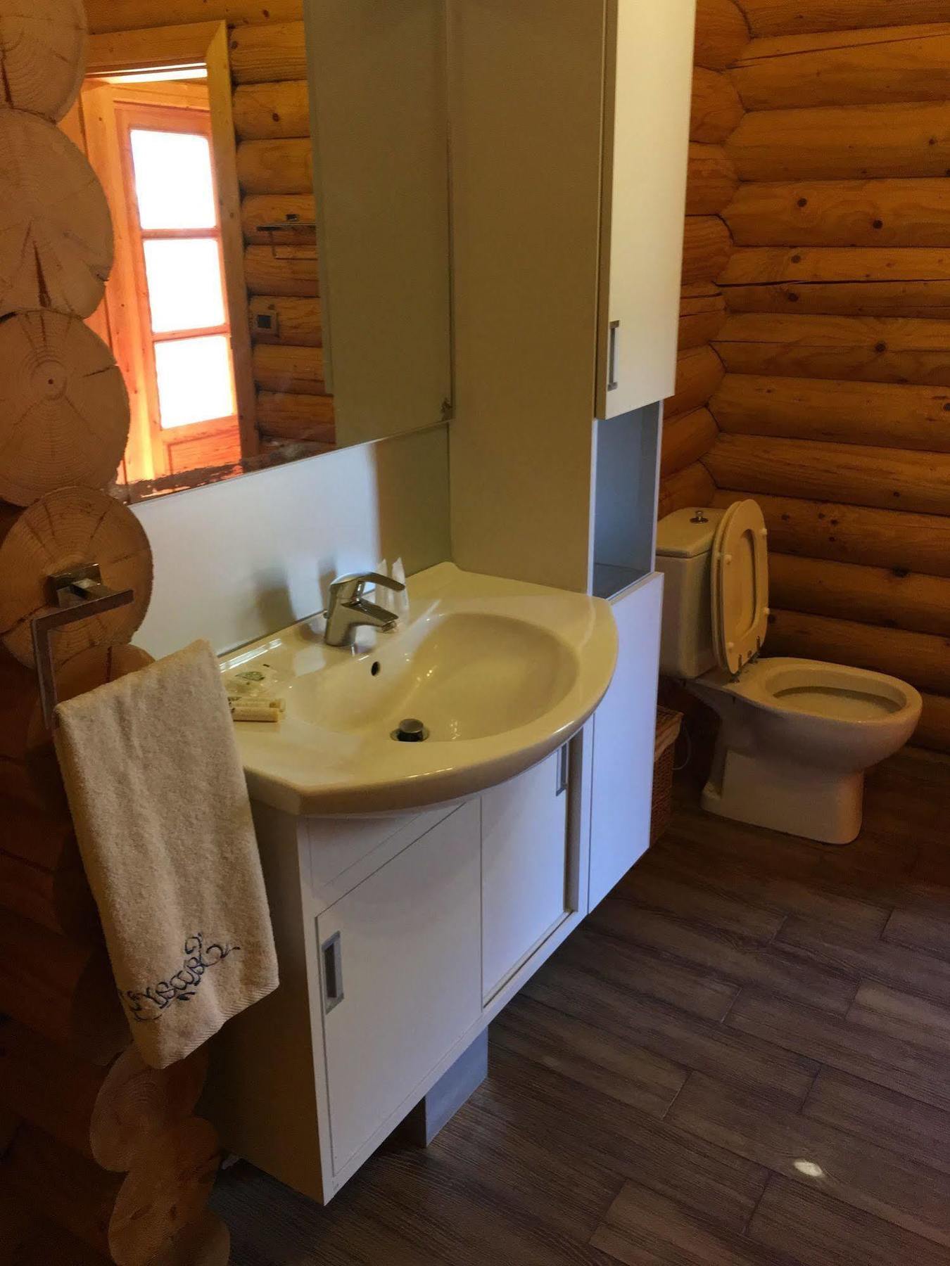 Sawary Beach Hotel Batroûn Dış mekan fotoğraf